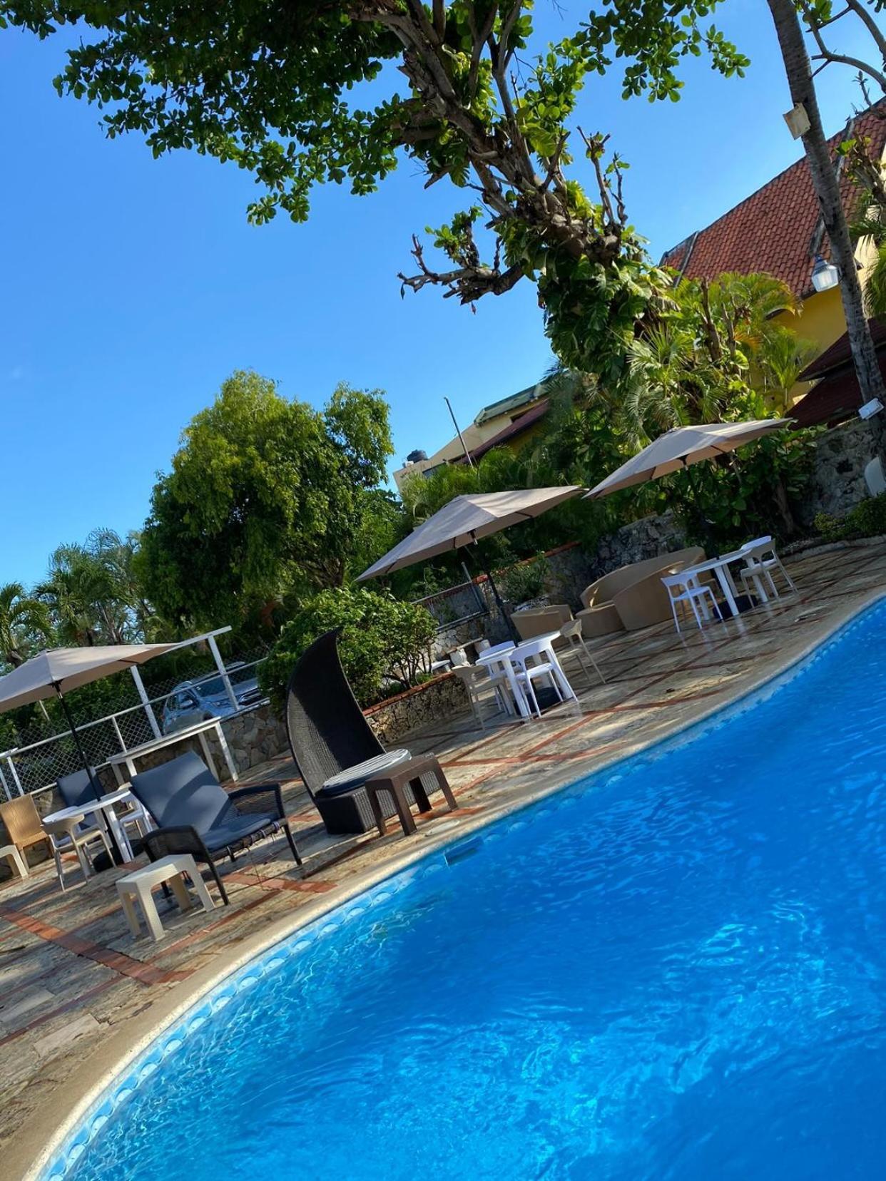 חואן דוליו D' Franchesis Hostal מראה חיצוני תמונה