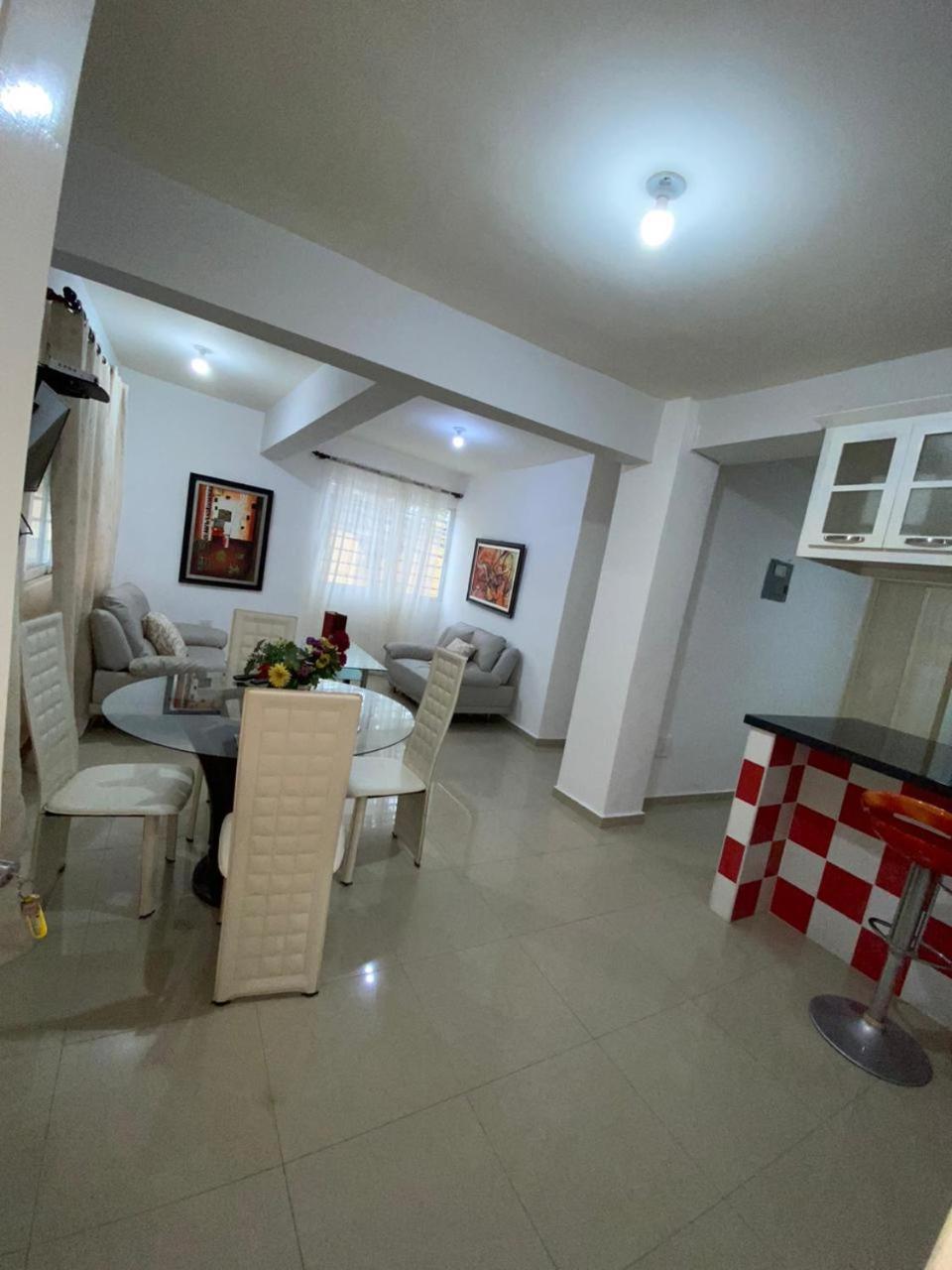 חואן דוליו D' Franchesis Hostal מראה חיצוני תמונה
