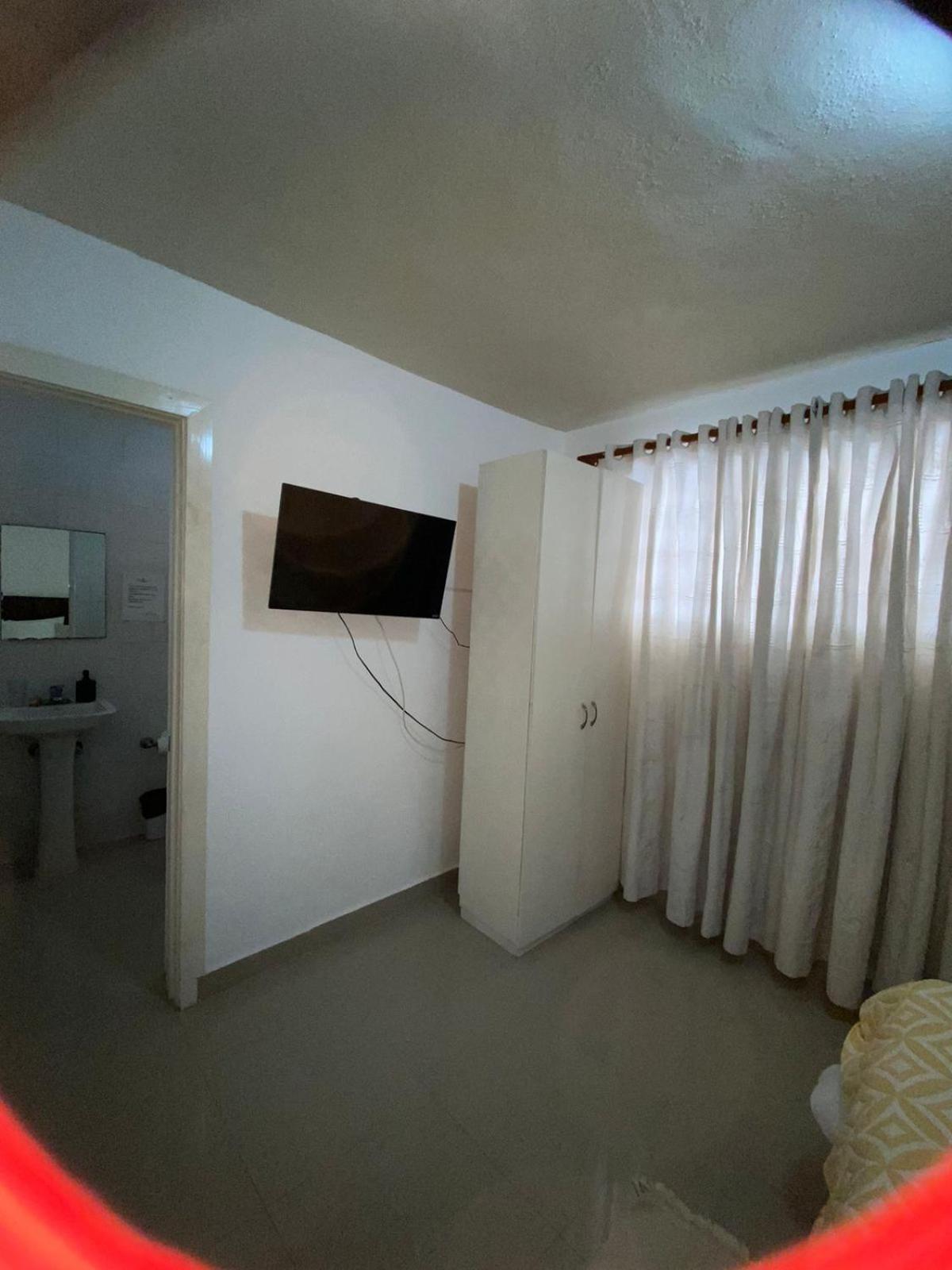 חואן דוליו D' Franchesis Hostal מראה חיצוני תמונה