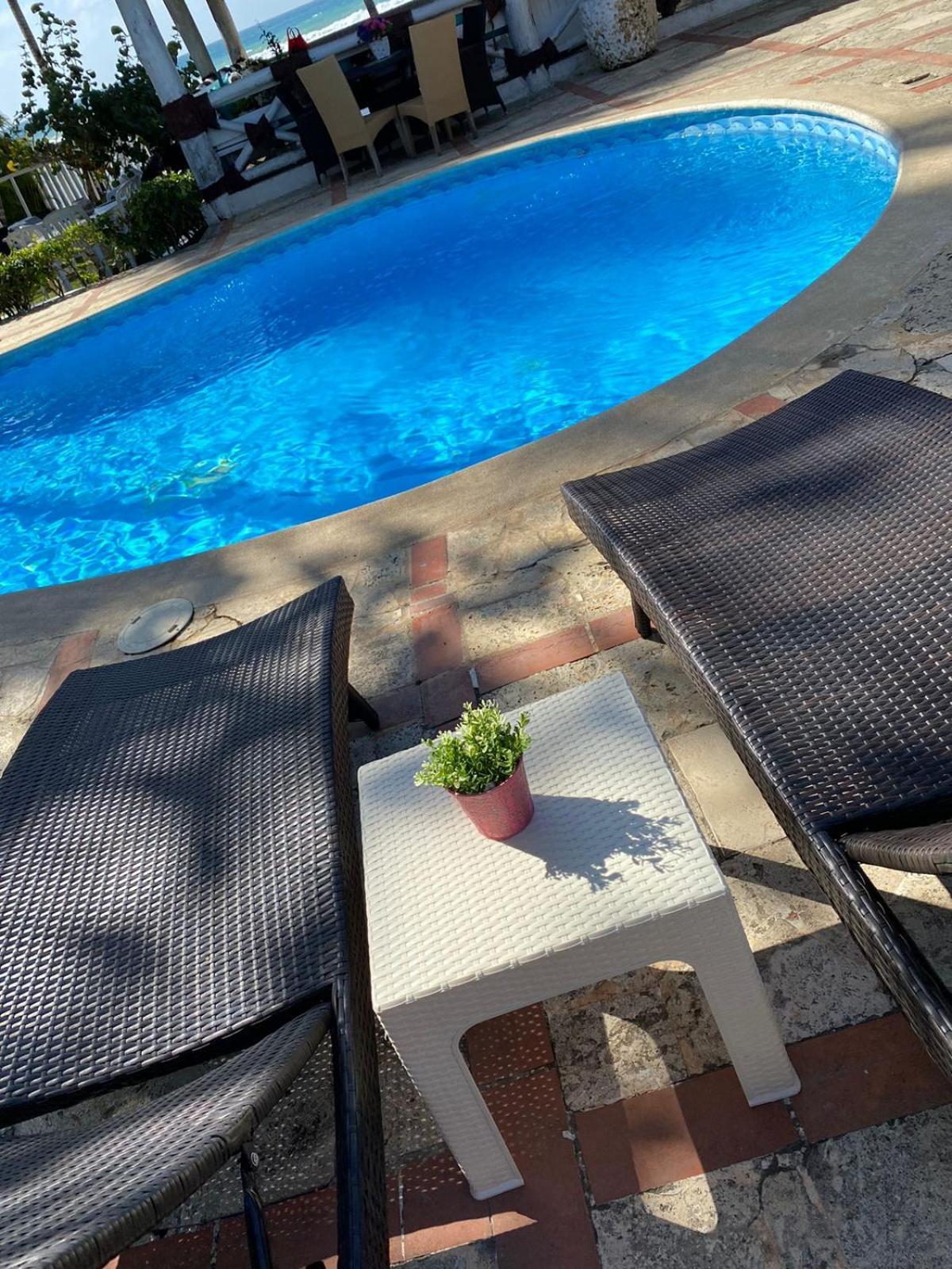 חואן דוליו D' Franchesis Hostal מראה חיצוני תמונה