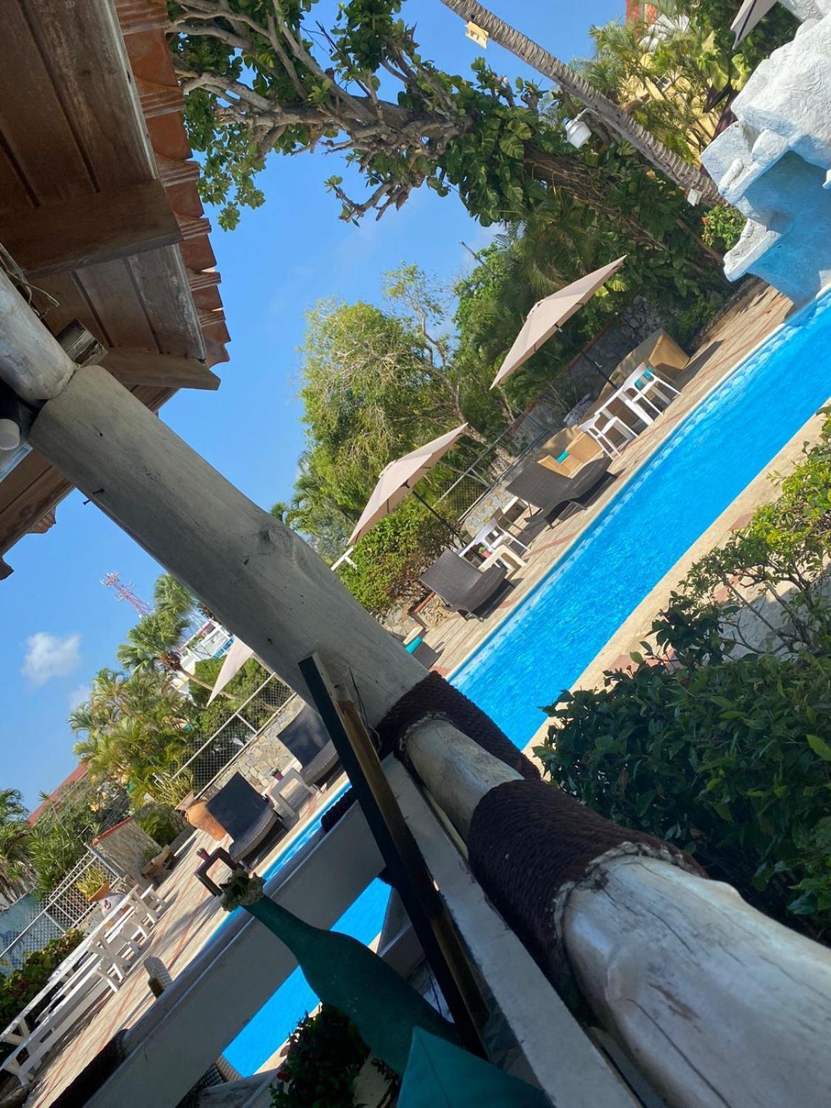 חואן דוליו D' Franchesis Hostal מראה חיצוני תמונה