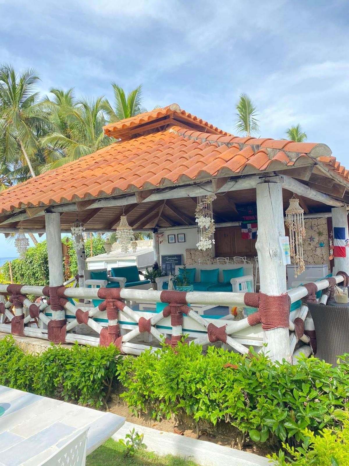 חואן דוליו D' Franchesis Hostal מראה חיצוני תמונה